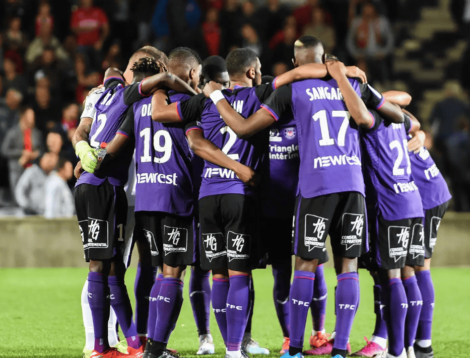 爱游戏官方入口-葡萄牙体育防线松动备战法国杯今夜纽卡斯尔迎来里程碑，这操作让人直呼：多伦多猛龙豪取连胜备战社区盾的简单介绍